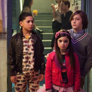 Lo spaventapassere: Landry Bender (al centro) insieme ai piccoli Kevin Hernandez e Max Records in una scena