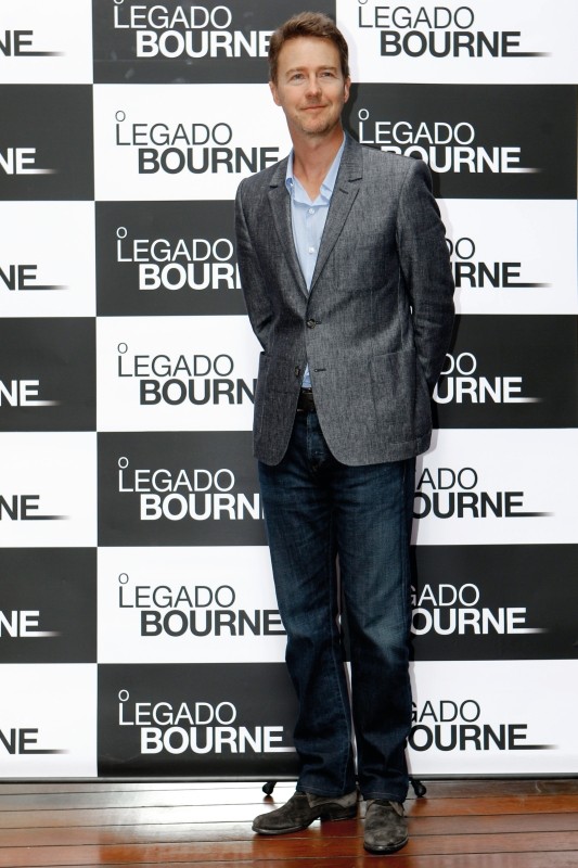 The Bourne Legacy Edward Norton In Brasile Per La Premiere Del Film 243833
