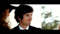 Video-recensione L'amore dura tre anni