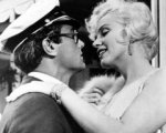 Gli Afterhours celebrano il mito di Marilyn Monroe