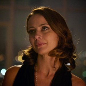 Grimm: Amy Acker in una foto di scena dell'episodio Tarantella