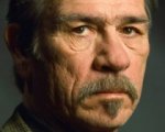 Tommy Lee Jones nella malavita