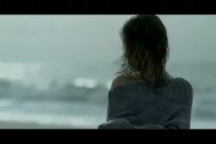 Video-recensione Womb