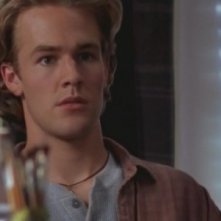James van Der Beek in un momento dell'episodio L'uragano Cris della serie Dawson's Creek