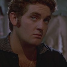 Le Iene: Chris Penn è Nice Guy in una scena del film