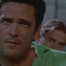 Le Iene: Michael Madsen in una scena del film nei panni di Mr. Blonde