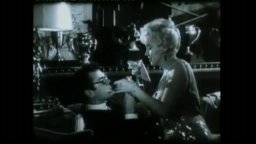 Video-recensione A qualcuno piace caldo