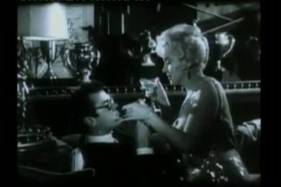 Video-recensione A qualcuno piace caldo