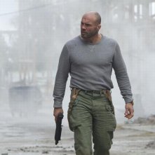 I mercenari 2: Randy Couture è Toll Road in una scena del film
