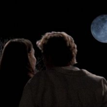 James van Der Beek e Katie Holmes nell'episodio Luna piena della serie Dawson's Creek
