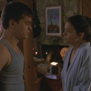 Joshua Jackson e Katie Holmes nell'episodio Sensi di colpa della serie tv Dawson's Creek