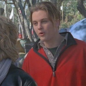 Michael Pitt in un momento dell'episodio Il grande passo della serie Dawson's Creek