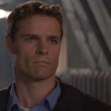 Dylan Neal in un momento dell'episodio I soliti sospetti della serie Dawson's Creek