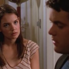 Joshua Jackson e Katie Holmes nell'episodio Separazioni della serie Dawson's Creek
