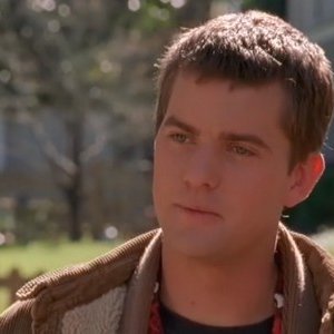 Joshua Jackson in un momento dell'episodio Dimenticare Joey della serie tv Dawson's Creek