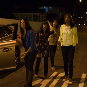 The Babymakers: Aisha Tyler, Constance Zimmer, Olivia Munn e Lindsey Kraft in una scena