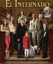 La locandina di El internado