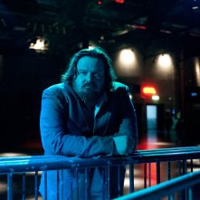 La variabile umana: Giuseppe Battiston in una malinconica scena del film