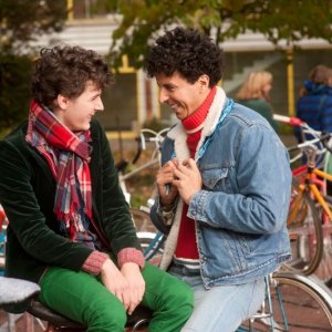 Camille redouble: Vincent Lacoste e Anthony Sonigo in una scena