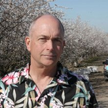 More Than Honey: lo studioso di api professor Dr. Randolf Menzel in una scena del documentario