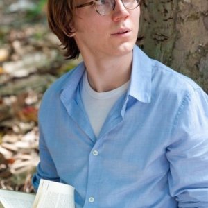 Ruby Sparks: Paul Dano è Calvin, un giovane scrittore in cerca d'amore e ispirazione, in una scena del film