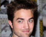 Fifty Shades of Grey: Robert Pattinson 'leccherebbe' ogni pagina