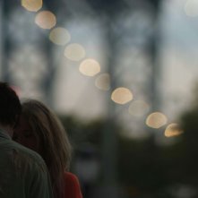 Jack and Diane: le protagoniste Juno Temple e Riley Keough (di spalle) in una scena