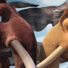 L'era glaciale 4: Continenti alla deriva, Ellie e Manny in una tenera scena del film