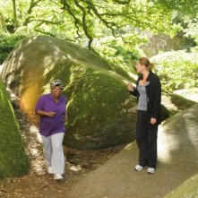 Firmine Richard e Mathilde Seigner in una scena di Bowling
