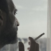 Tutti i rumori del mare: il protagonista Sebastiano Filocamo in una scena del film