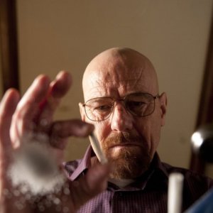 Breaking Bad: Bryan Cranston nell'episodio Madrigal