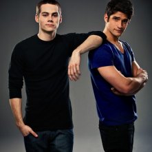 Teen Wolf: Dylan O'Brien e Tyler Posey in una immagine promozionale della stagione 2