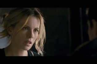 Clip 'Fidati' - Contraband