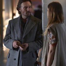 Alphas: Patrick Garrow e Sarah Manninen nell'episodio Alpha Dogs