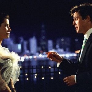 Sandra Bullock con Hugh Grant in Two Weeks Notice