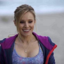 Un bel primo piano di Kristen Bell in Writers