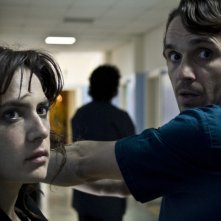 Bella addormentata: Maya Sansa e Pier Giorgio Bellocchio in una drammatica scena del film