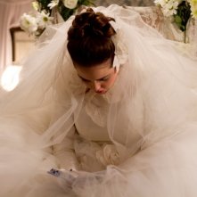 Fill the Void: Hadas Yaron in abito da sposa in una scena tratta dal film