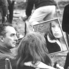 Michelangelo Antonioni e Monica Vitti sul set