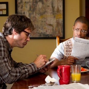 Perception: Eric McCormack e Arjay Smith nell'episodio Cipher