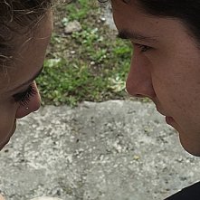 Un giorno speciale: Giulia Valentini e Filippo Scicchitano in una suggestiva immagine del film