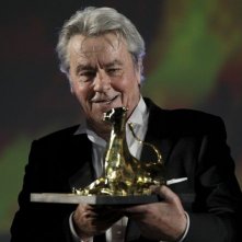 Alain Delon ritira il Lifetime Achievement Award, premio alla carriera, a Locarno
