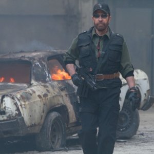I mercenari 2: Chuck Norris in una scena del film