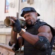 I mercenari 2: Terry Crews nei panni di Hale Caesar in una scena