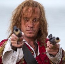 Rhys Ifans nel film TV Neverland (2011)