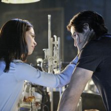 Beauty And The Beast Jay Ryan E Kristin Kreuk In Una Scena Del Pilot 247952