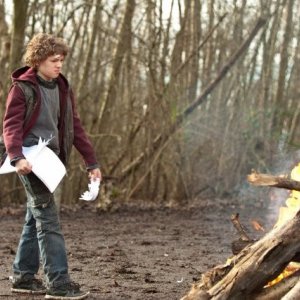 Falling Skies: il giovane Maxim Knight nell'episodio La marcia della morte