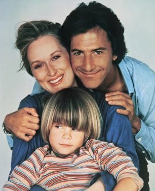 Dustin Hoffman con Meryl Streep in una immagine promo di Kramer contro Kramer con Justin Henry