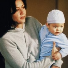 Shannen Doherty nell'episodio Istinto Materno della serie Streghe