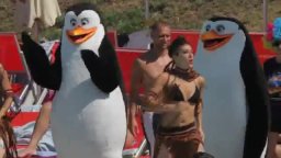 Flashmob 'Madagascar Day' - Madagascar 3: ricercati in Europa